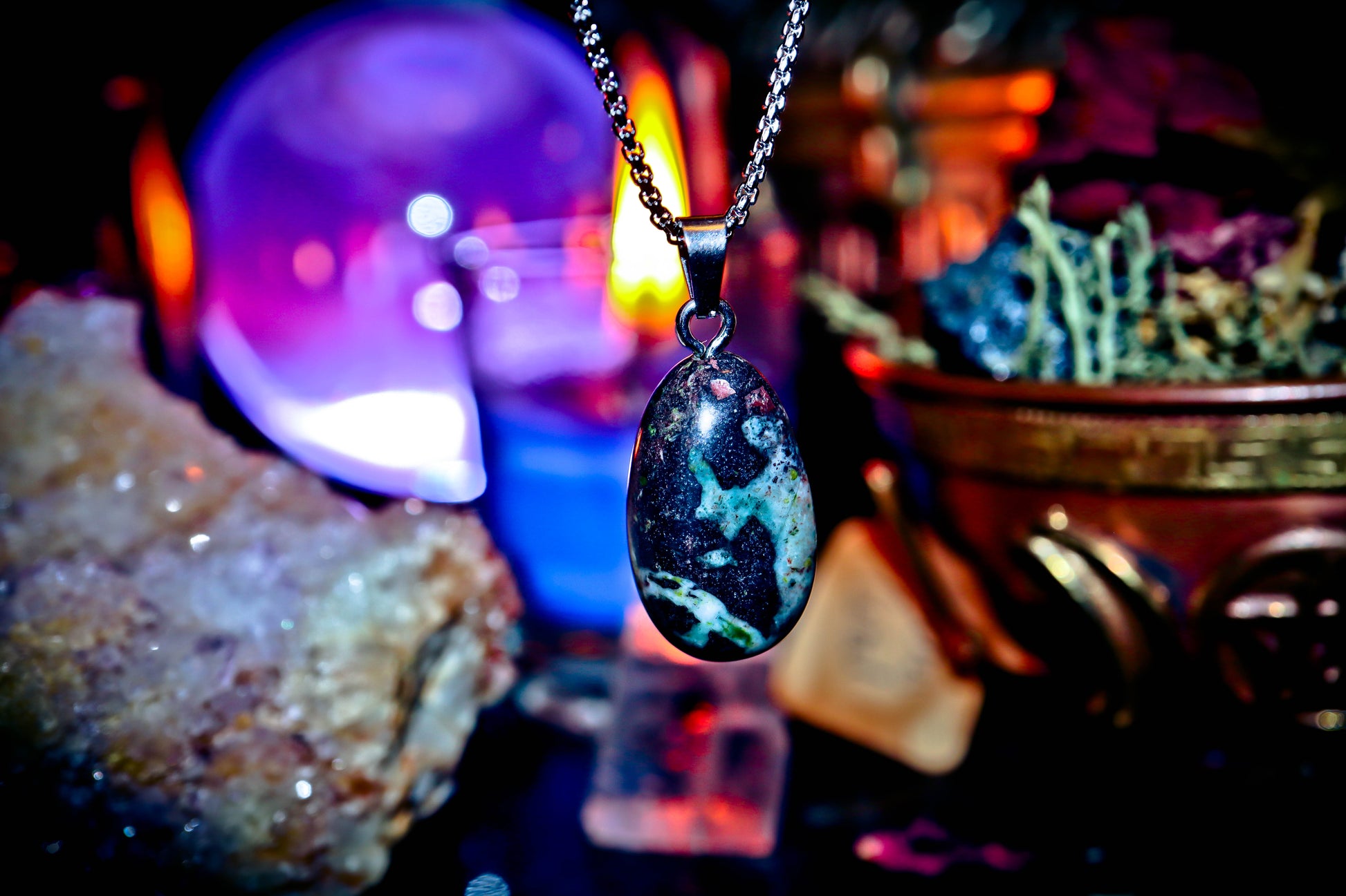 Haunted Necklace Purification Spell Banish Negative Energy White Magick New Age Witchcraft Magick Pagan Occult Rituals Spells Spirits