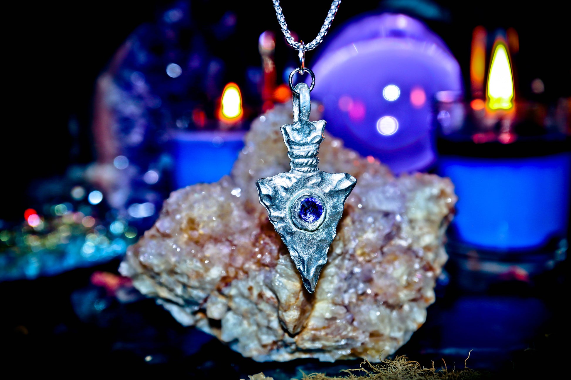 Haunted Arrow Head Talisman of Protection, Courage, Bravery Native American Shaman Spell Talisman Pendant sacred
