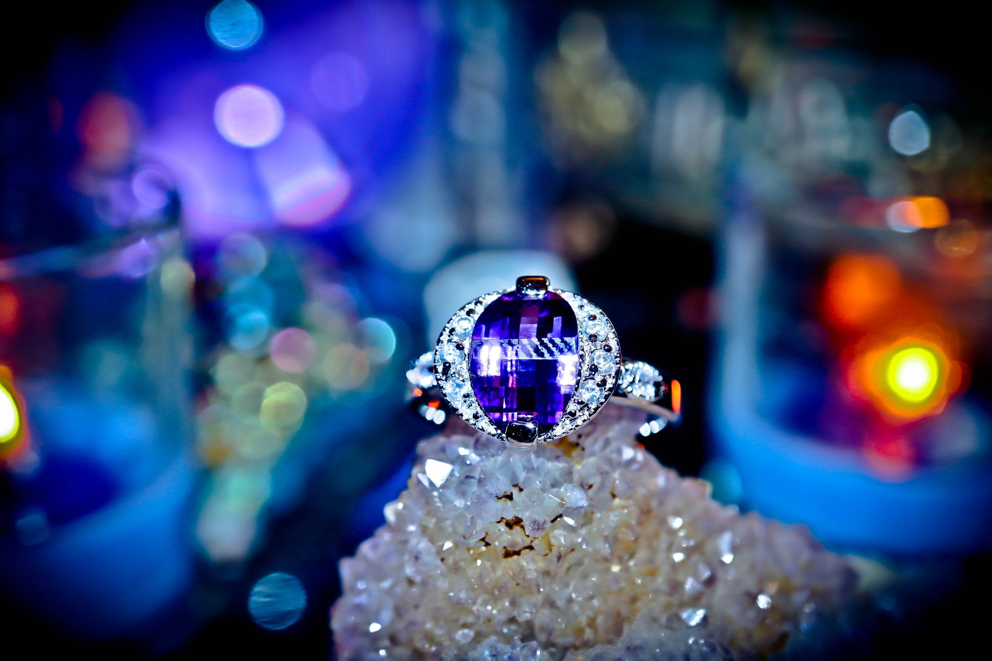 Haunted Phylum Genie Priestess of Luxury and Wealth Spell Ring Witchcraft Talisman!