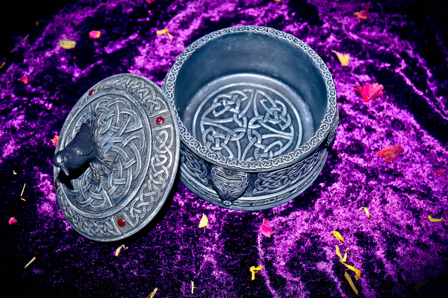 Haunted Raven Charging Box Amplify Magick Spells and Djinn Spirits!