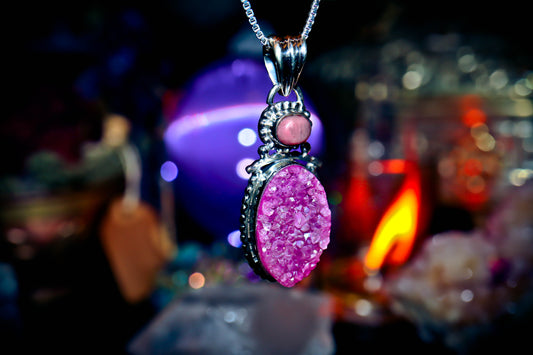 Haunted Voodoo Queen Djinn Genie Amulet Witchcraft Spell Gemstone Pendant!