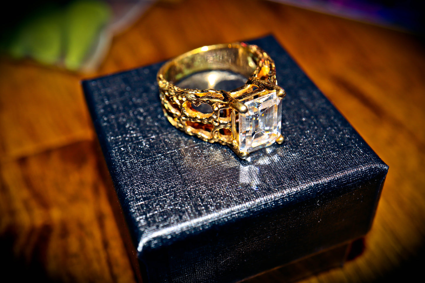 Haunted Witch Owned Ring ~ Money Blessing Spell ~ Gypsy Magick Talisman ~ FREE Incense, Jewelry Box & Charm Bag