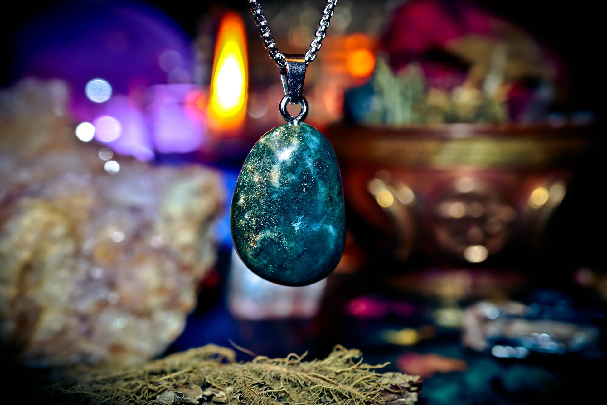 MONEY LUCKY 7 Occult Elite Wealth Spell Pendant