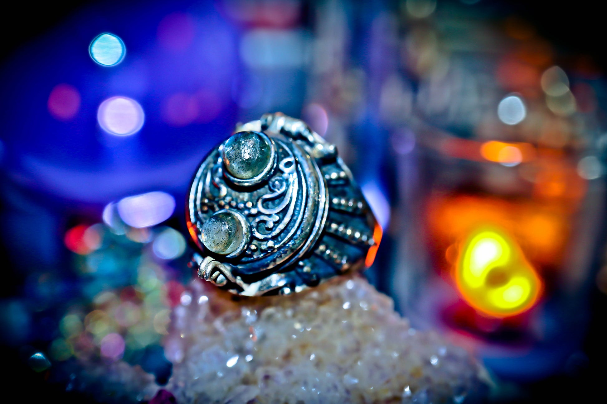 Master High Frequency Vintage Occult Secret Society Djinn Ring Haunted