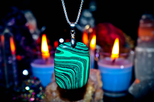 Haunted Gain Financial Power and Success! Witchcraft Talisman pendant!