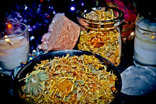 CALENDULA Magickal Spellcast Dried Herbs ~ Spirit Offering, Amplify Blessings & Wishes, Sun Energy, Healing & Strength! Premium Apothecary Glass Bottle w/ Cork