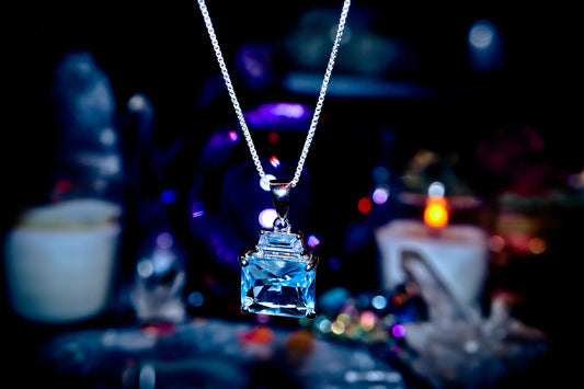 CELEBRITY LUXURY RICHES Spell Amulet Necklace Witchcraft Talisman