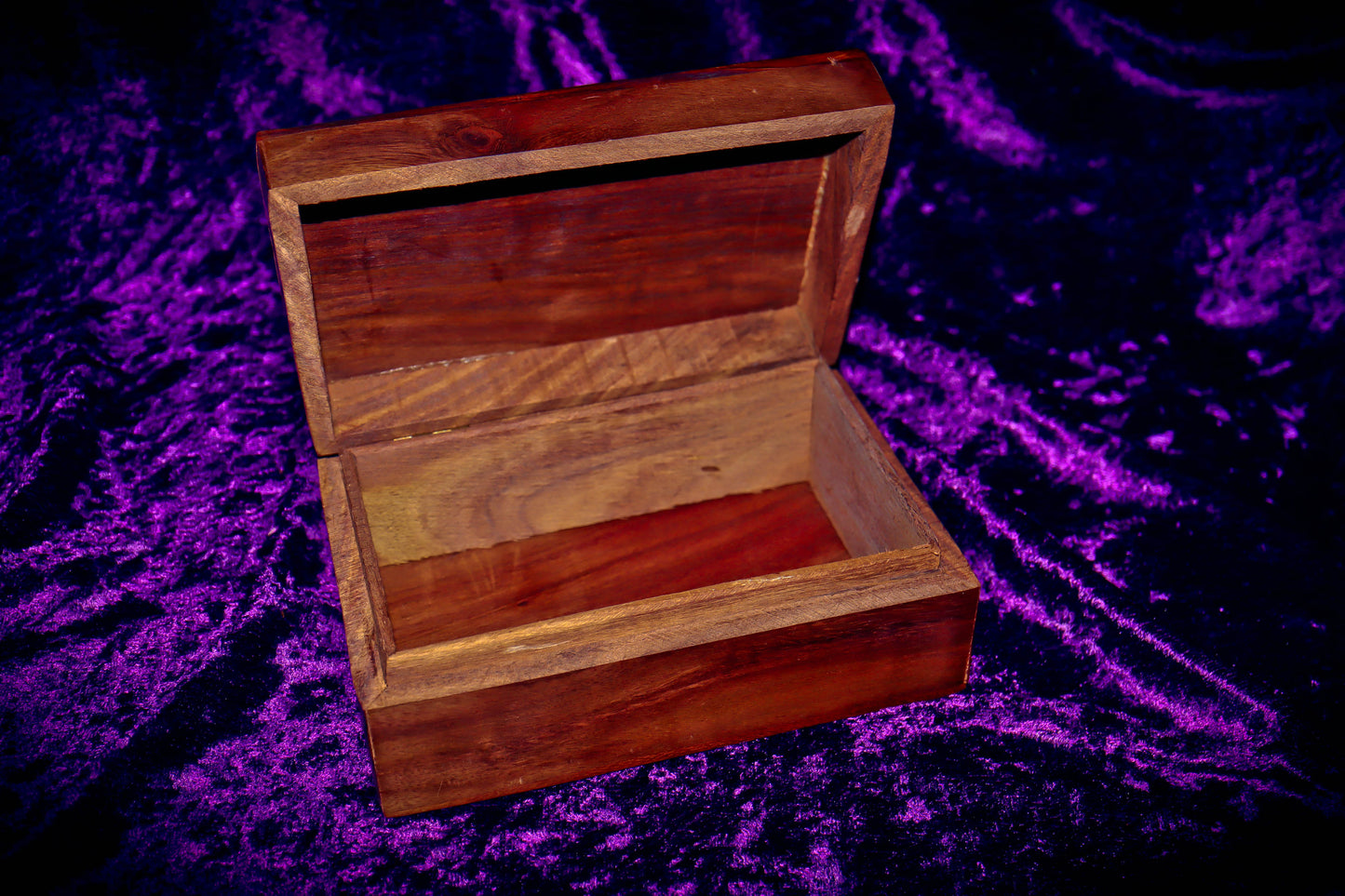 MERLIN ALCHEMY BOX! Haunted Magic Charging Chest Portal of Wishes MAGNIFY The Power of Any Metaphysical Item x10! Gain Wishes & Boost Power! 4x6 Inches