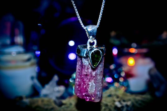 Haunted Esoteric Goddess of Love & Healing Witchcraft Genie Magic Spell Amulet!