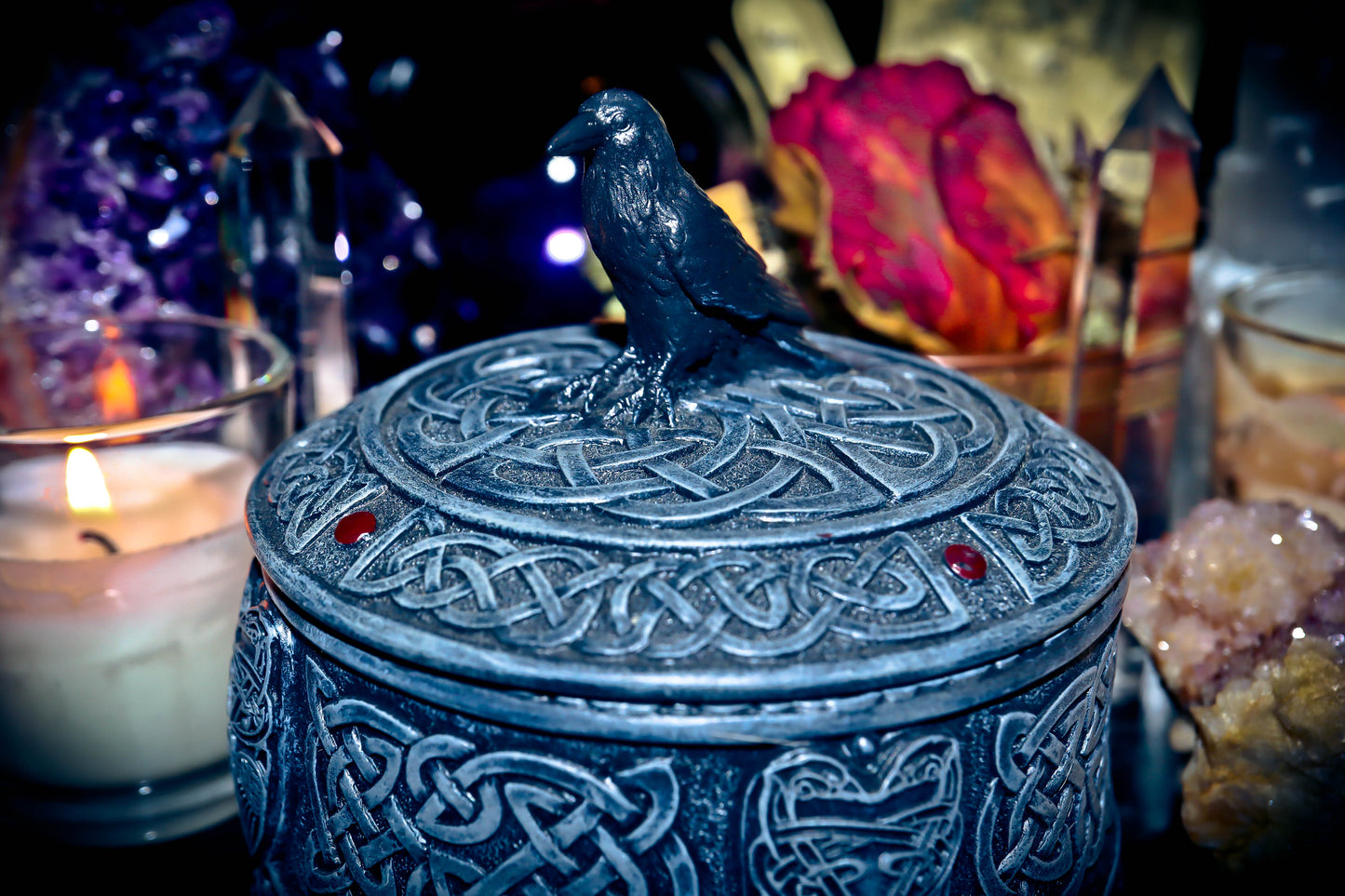 HAUNTED RAVEN CHARGING BOX Amplify The Power & Blessings of Spellcast Items! Turn Ordinary Objects into a Metaphysical POWERHOUSE!