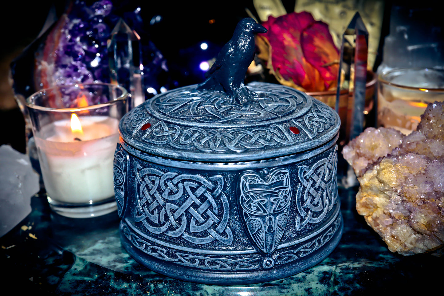 HAUNTED RAVEN CHARGING BOX Amplify The Power & Blessings of Spellcast Items! Turn Ordinary Objects into a Metaphysical POWERHOUSE!