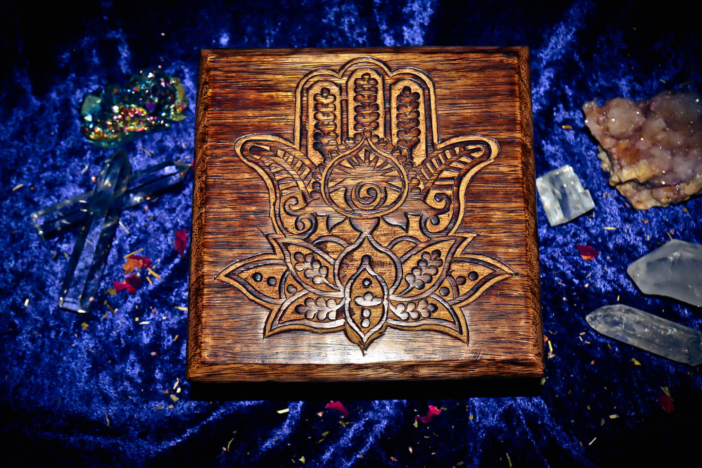 ** HAMSA DJINN CHARGING BOX ** EVIL EYE PROTECTION! AMPLIFY THE MAGICK OF YOUR HAUNTED ITEMS!