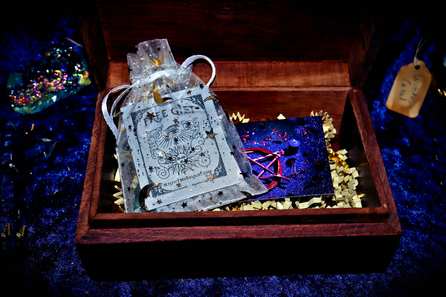 ** HAUNTED ** CHARGING PORTAL BOX! Wealth & Success! **RARE** Haunted Wiccan Pagan Occult Box! *** Amplify The Power of Any Metaphysical Item x10! Gain Wealth & Wishes! $$$